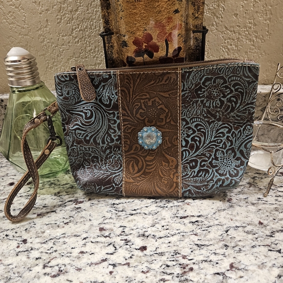 Myra Bag Handbags - 🖤Myra Bag Brown and Blue Patterned Women's Clutch